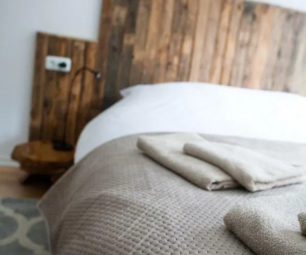 Bed & Breakfast De Plenkert 4*